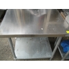 Image 2 : 30X36" STAINLESS STEEL TABLE