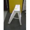 Image 3 : PAINTED 2 STEP LADDER & WASHBOARD