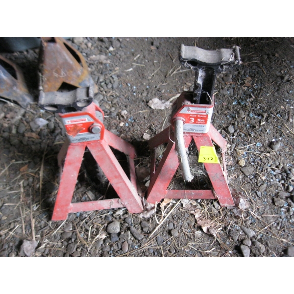 PAIR OF 3 TON AXLE STANDS