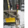 Image 1 : 2 BUNDLES OF ASST. SHOVELS & A RAKE