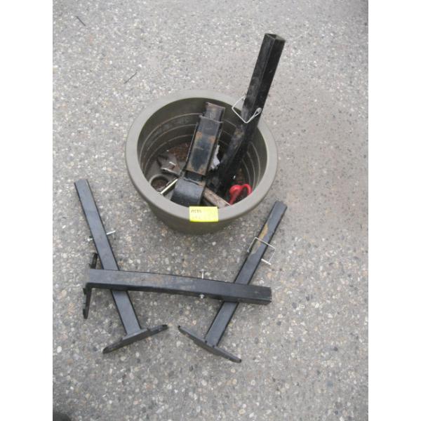 TRAILER HITCH, LEGS, PINS, ETC.
