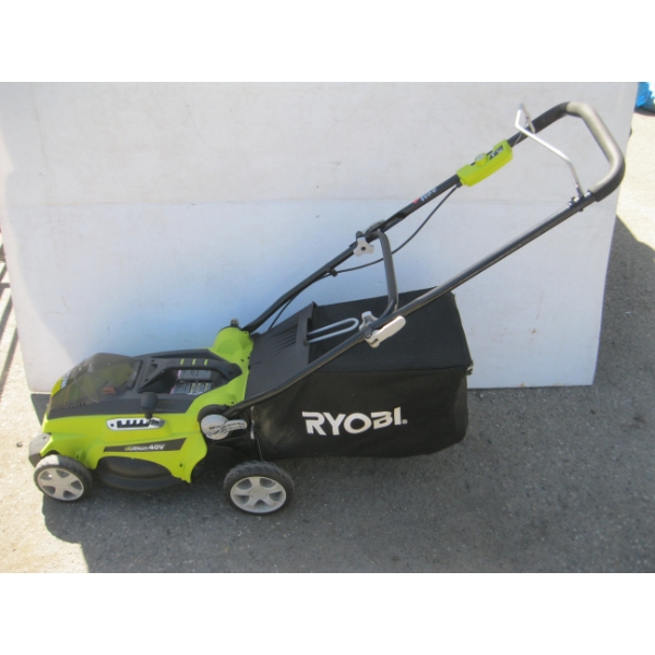 RIOBI 40V LITHIUM ELECTRIC CORDLESS LAWNMOWER