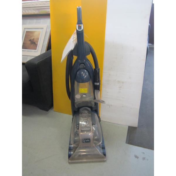 ROYAL CARPET CLEANER SHAMPOOER