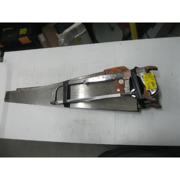 BUNDLE OF HANDSAWS