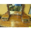 Image 2 : 4 DRAWER ANTIQUE DRESSER W/MIRROR & 2 SM. DRAWERS