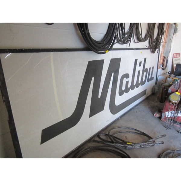 LG. MALIBU SIGN