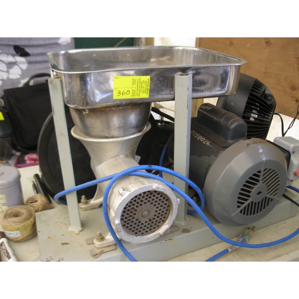 ELECTRIC MEAT GRINDER