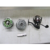Image 1 : 3 FISHING REELS & A KNIFE