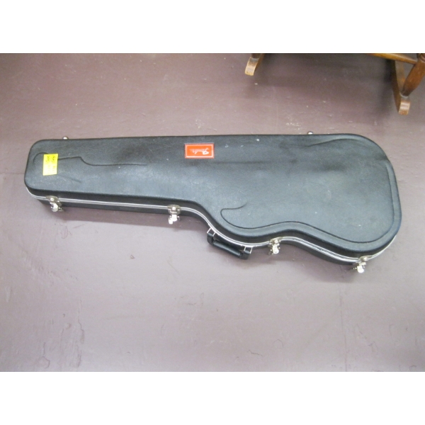 FENDER GUITAR CASE