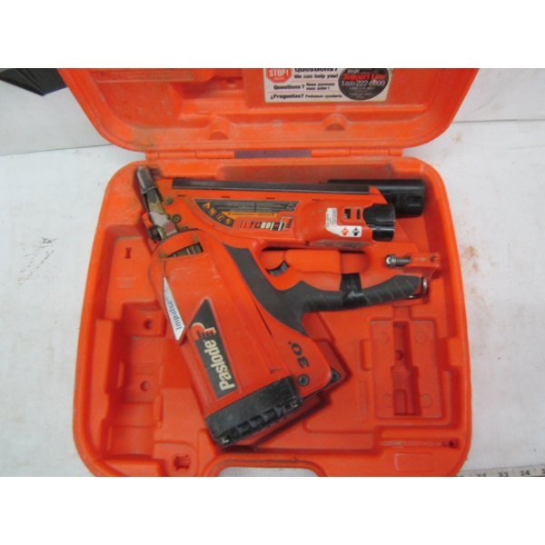 PASLODE 30" GUN W/BATTERY, NO CHARGER