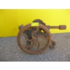 Image 2 : HAND CRANK DRILL PRESS WALL MOUNT