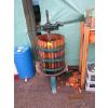 Image 1 : WINE PRESS W/BLOCKS