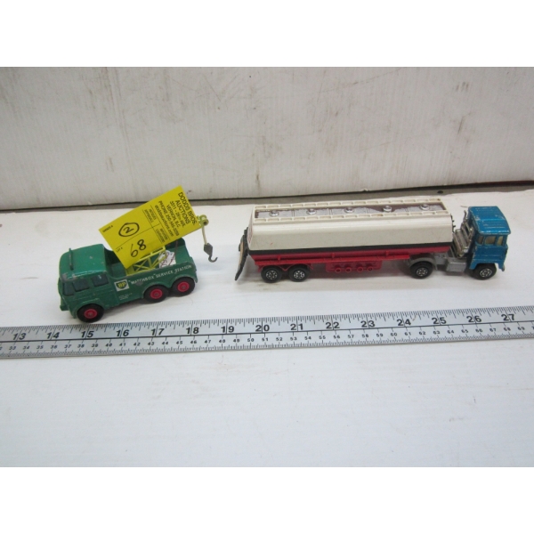 BP MATCHBOX TOW TRUCK & A DIECAST SEMI TRAILER