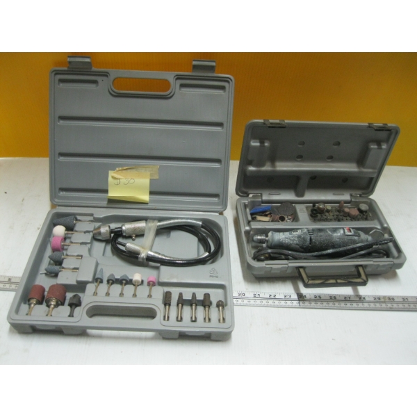 CRAFTSMAN ROTARY TOOL & CASE OF BITS