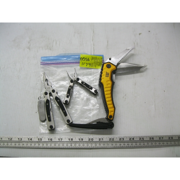 BAG W/4 POCKETKNIVES