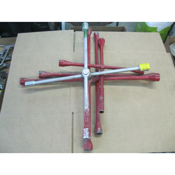 4 TIRE IRONS