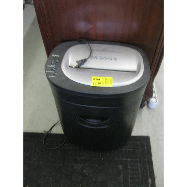 ROYAL PAPER SHREDDER