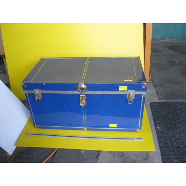 METAL BOUND TRUNK