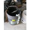 Image 1 : BUCKET W/ASST. CABLE & CHAIN