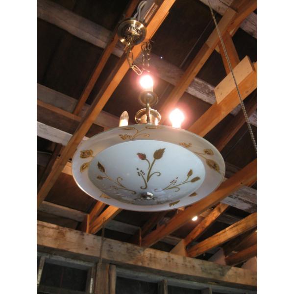 HANGING LIGHT FIXTURE
