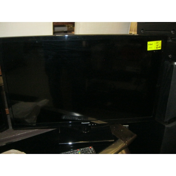 32" PANOSONIC TV W/REMOTE