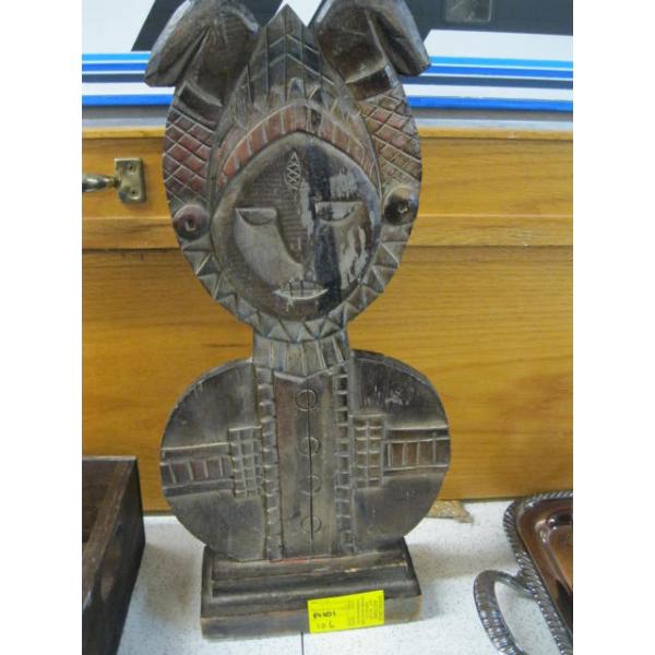 AFRICAN HANDCARVED FREE STANDING CARVING