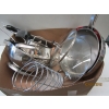 Image 4 : 2 FLATS OF POTS/PANS
