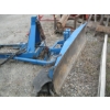 Image 4 : SNOW BLADE OFF THE FRONT OF ONE OF THE FORD TRACTORS - HYDRAULIC LIFT UP & DOWN