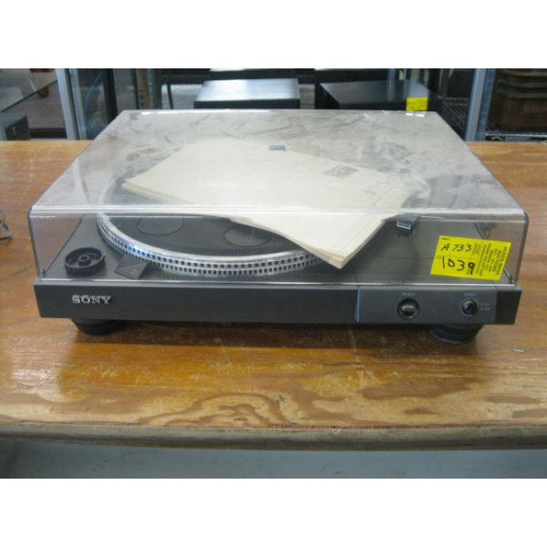 SONY PS-X4 RECORD PLAYER