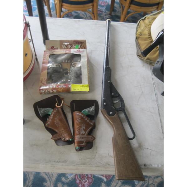 DAISY BB GUN & ASST. CAP GUNS W/HOLSTERS
