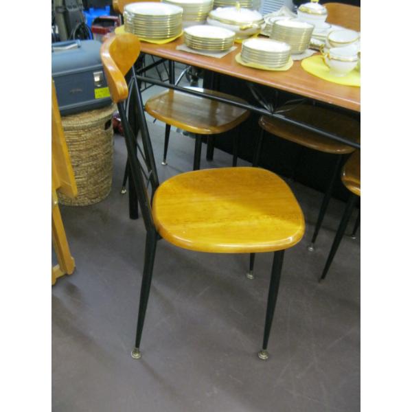 4 DINETTE CHAIRS