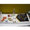 Image 1 : SM. FLAT OF COLLECTABLE VINTAGE ITEMS