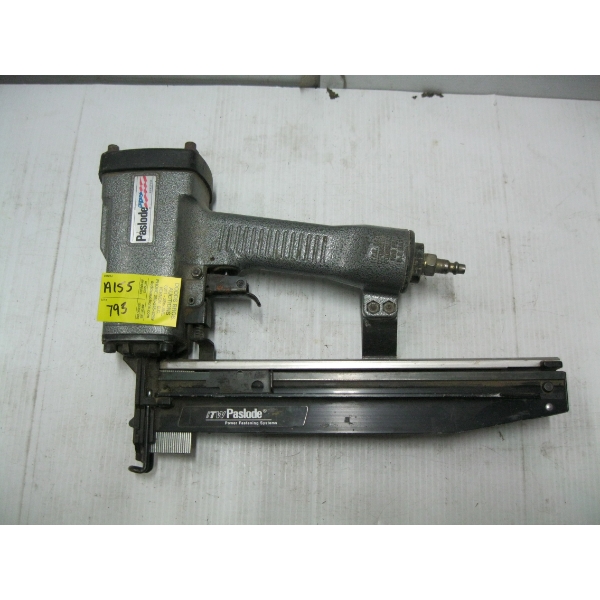 PASSLODE T NAILER