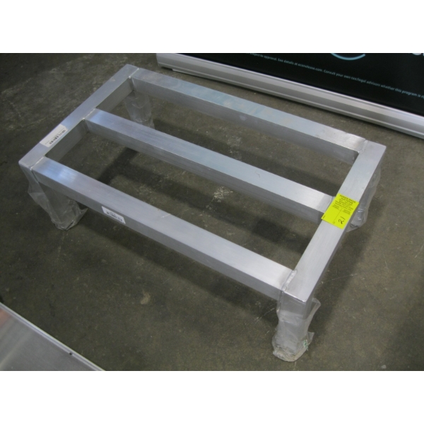 ALUMINUM DUNNAGE RACK