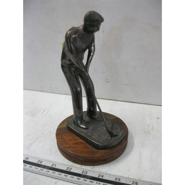 BRONZE GOLF STATUE
