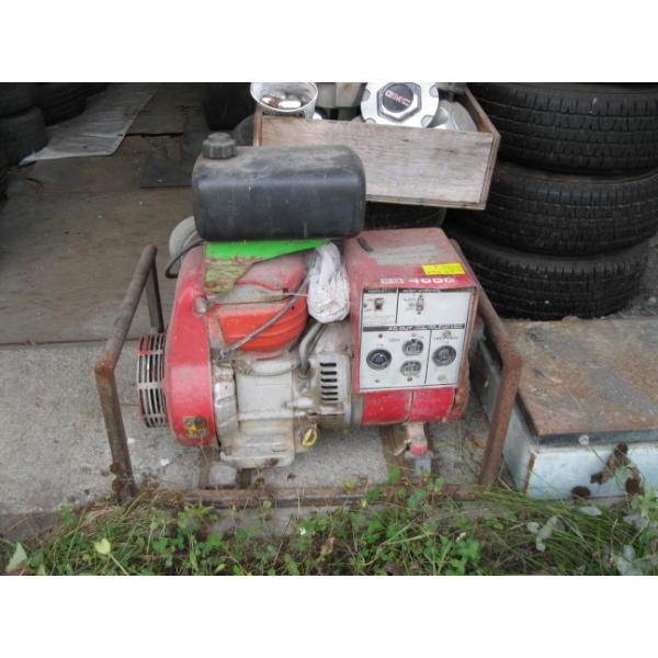 HONDA EG4000 GAS GENERATOR