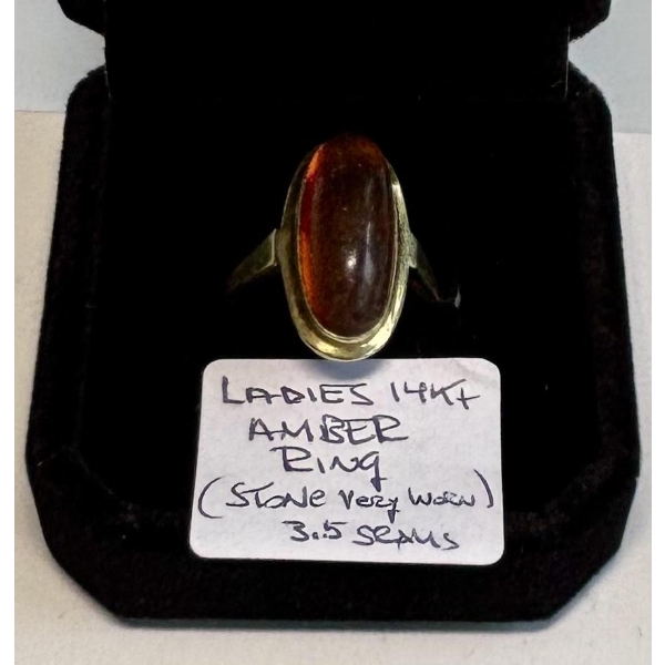 LADIES 14KT AMBER RING (STONE VERY WORN) - 3.5G - SZ 6 1/4