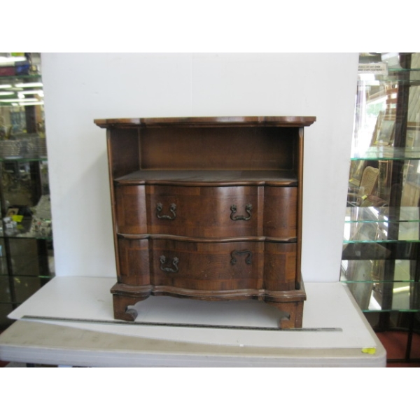 2 DRAWER OPEN TOP END/NIGHT TABLE