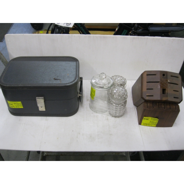 3 LIDDED CONTAINERS, KNIFE BLOCK & TRAVEL LIQUOR CASE