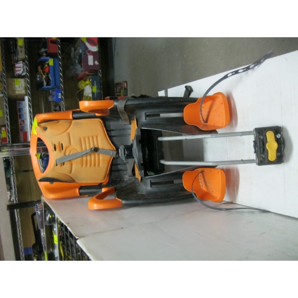 CHILD'S BIKE SEAT