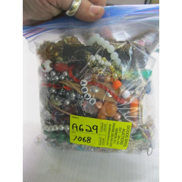 BAG OF ASST. COSTUME JEWELLERY