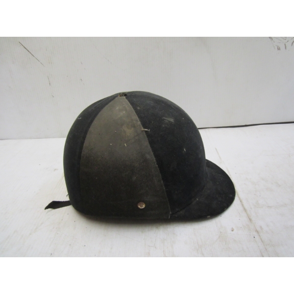 EQUESTRIAN RIDING HELEMET