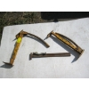 Image 1 : 3 BRICK LIFTERS