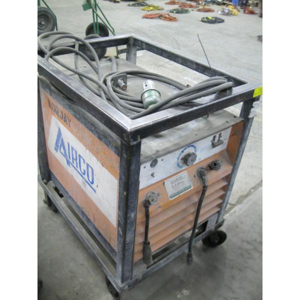 AIRCO 300AMP DUAL RANGE BUMBLE BEE DC RECTIFIER WELDER ON STAND W/WHEELS