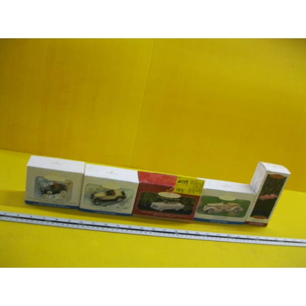 5 HALLMARK CHRISTMAS TREE CAR ORNAMENTS