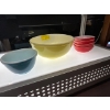 Image 1 : SET OF 4 SM. PYREX BOWLS & 2 MIXING BOWLS