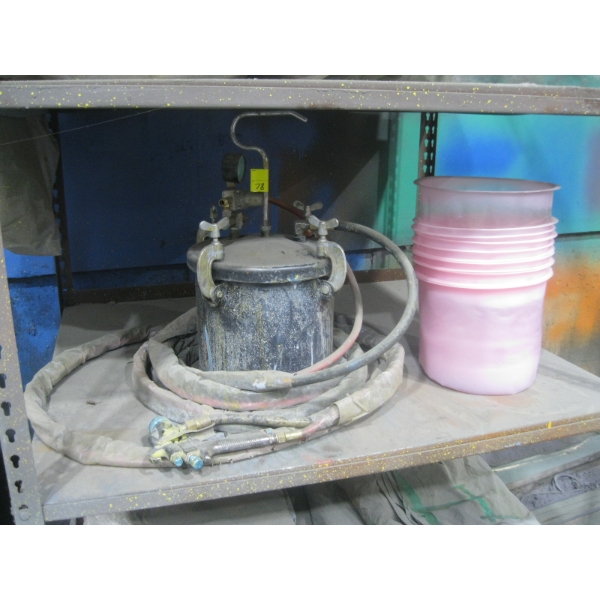 PAINT POT SPRAYER W/FILTERS