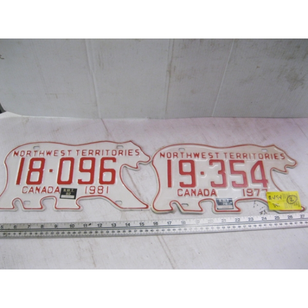 1981 & 1977 NWT BEAR LICENCE PLATES