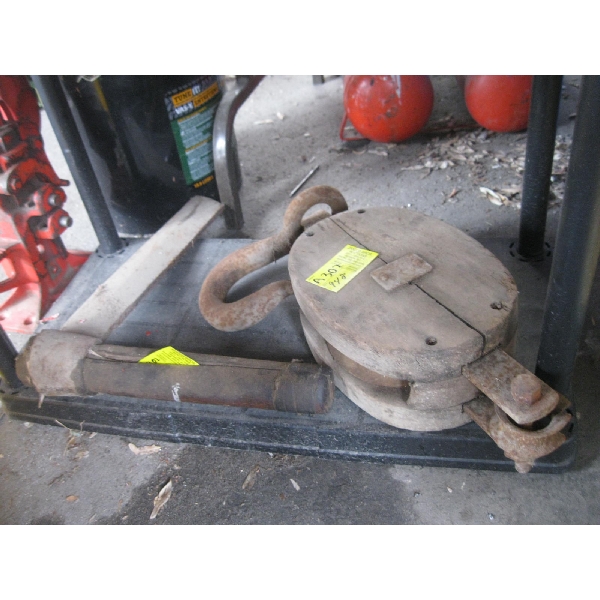 FRO SHAKE SPLITTER & A VINTAGE WOODEN PULLEY