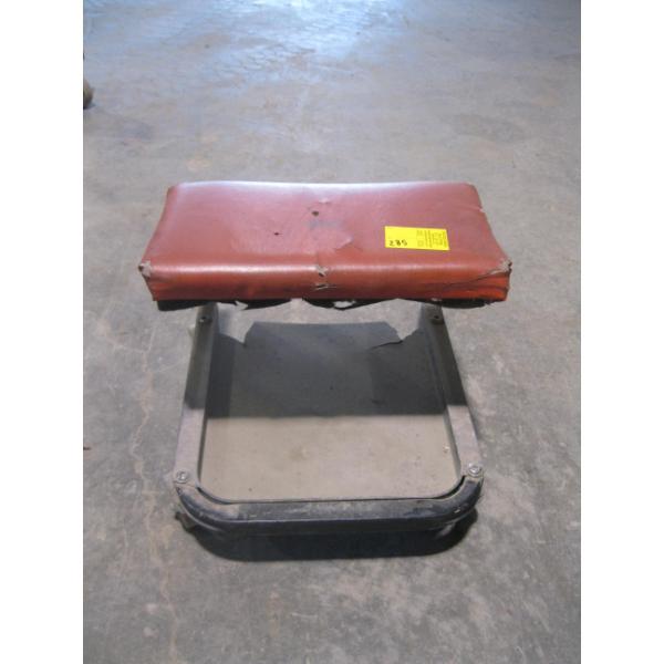 SMALL ROLLING MECHANICS STOOL